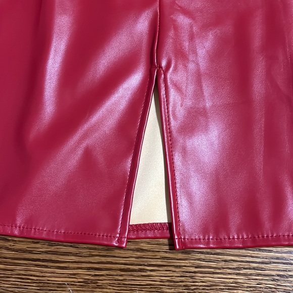 Women’s skirt - Picture 4 of 11